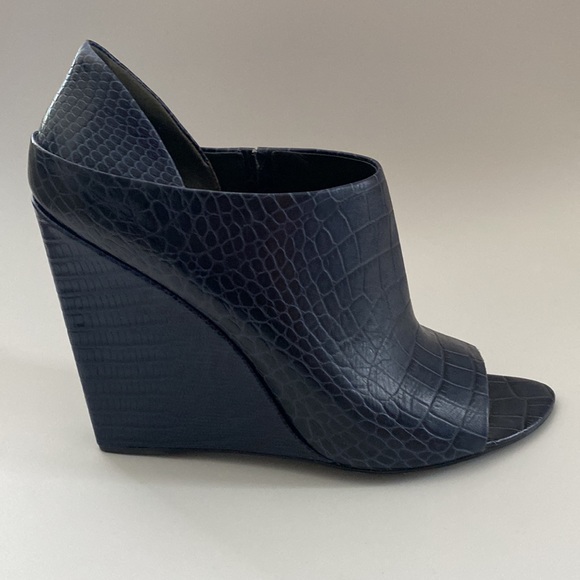 Alexander Wang Alla Wedge Booties | Sz. 41 - Picture 6 of 6